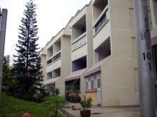 Blk 104 Clementi Street 14 (Clementi), HDB Executive #203232